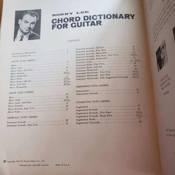 Ronny Lee Guitar Chord Dictionary Over1500 Chords Diagrams & Musical Notations - Picture 3 of 5